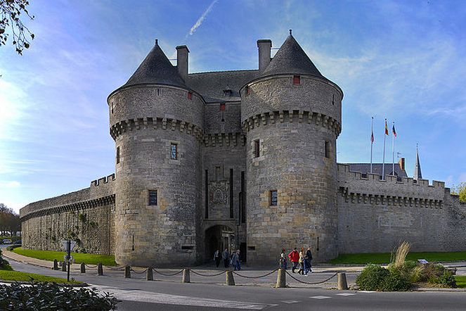 La_ville_fortifiée_de_Guérande La_ville_fortifiée_de_Guérande
